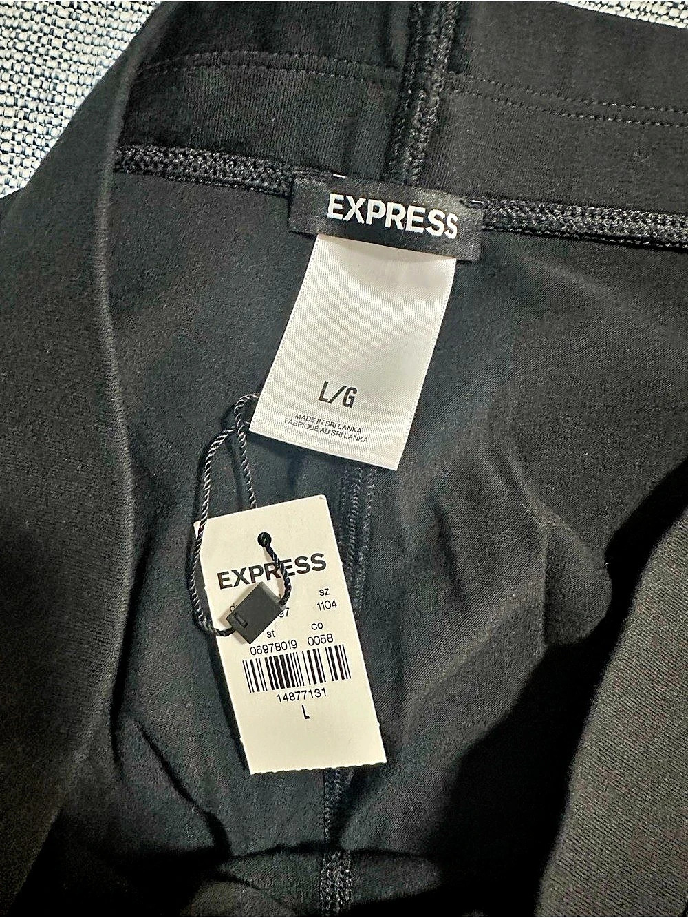 Express Rhinestone Stripe Leggings - Picture 2 of 3